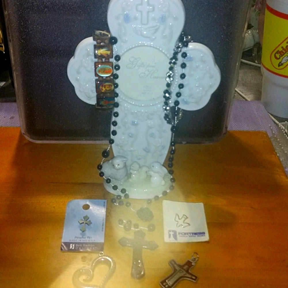 Beautiful Russ Cross and Vintage Jewelry Lot